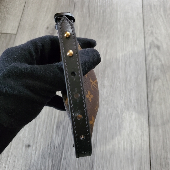 Louis Vuitton Monogram Mini Bumbag Party Bracelet NWT - Picture 7 of 16